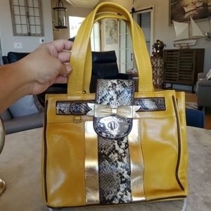 My Flat in London Handbag